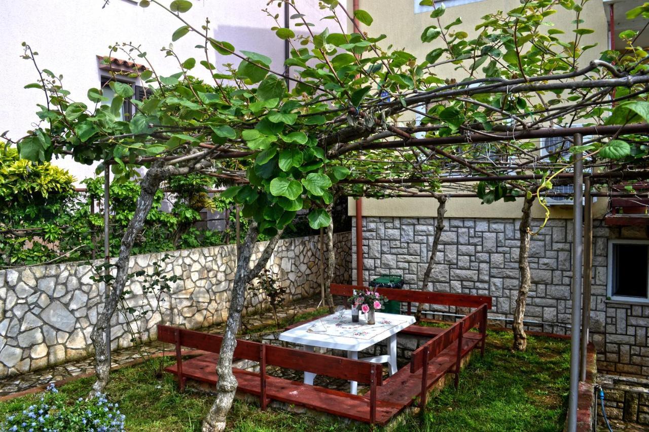 Sweet Home Lustig Pula Exterior foto