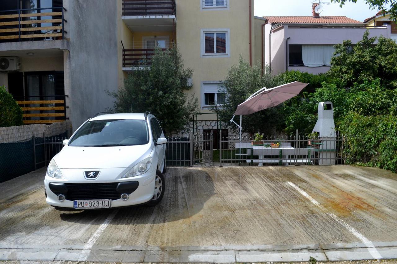 Sweet Home Lustig Pula Exterior foto