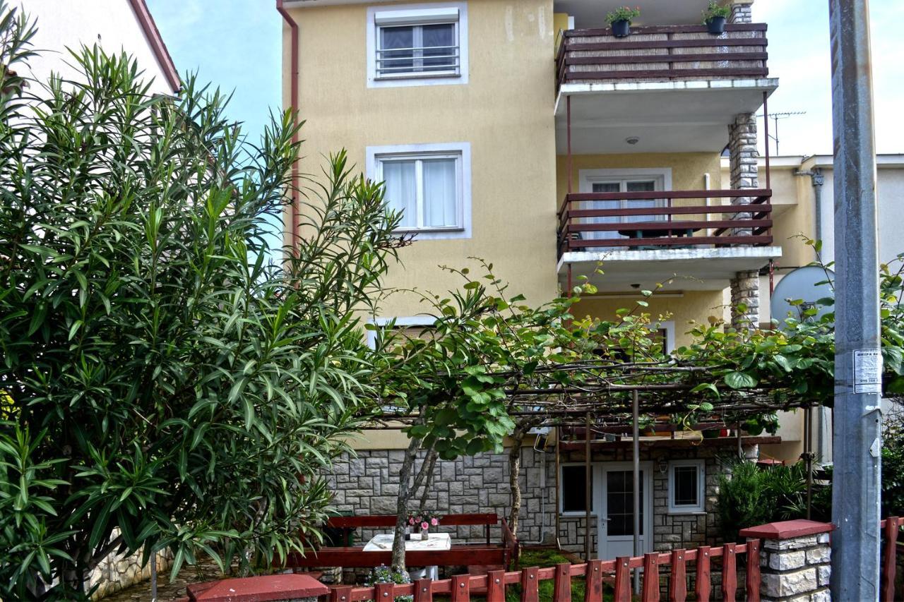 Sweet Home Lustig Pula Exterior foto